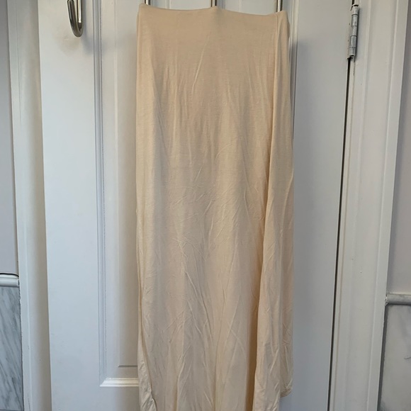 Forever21 Nude Twisted Skirt - Picture 2 of 3